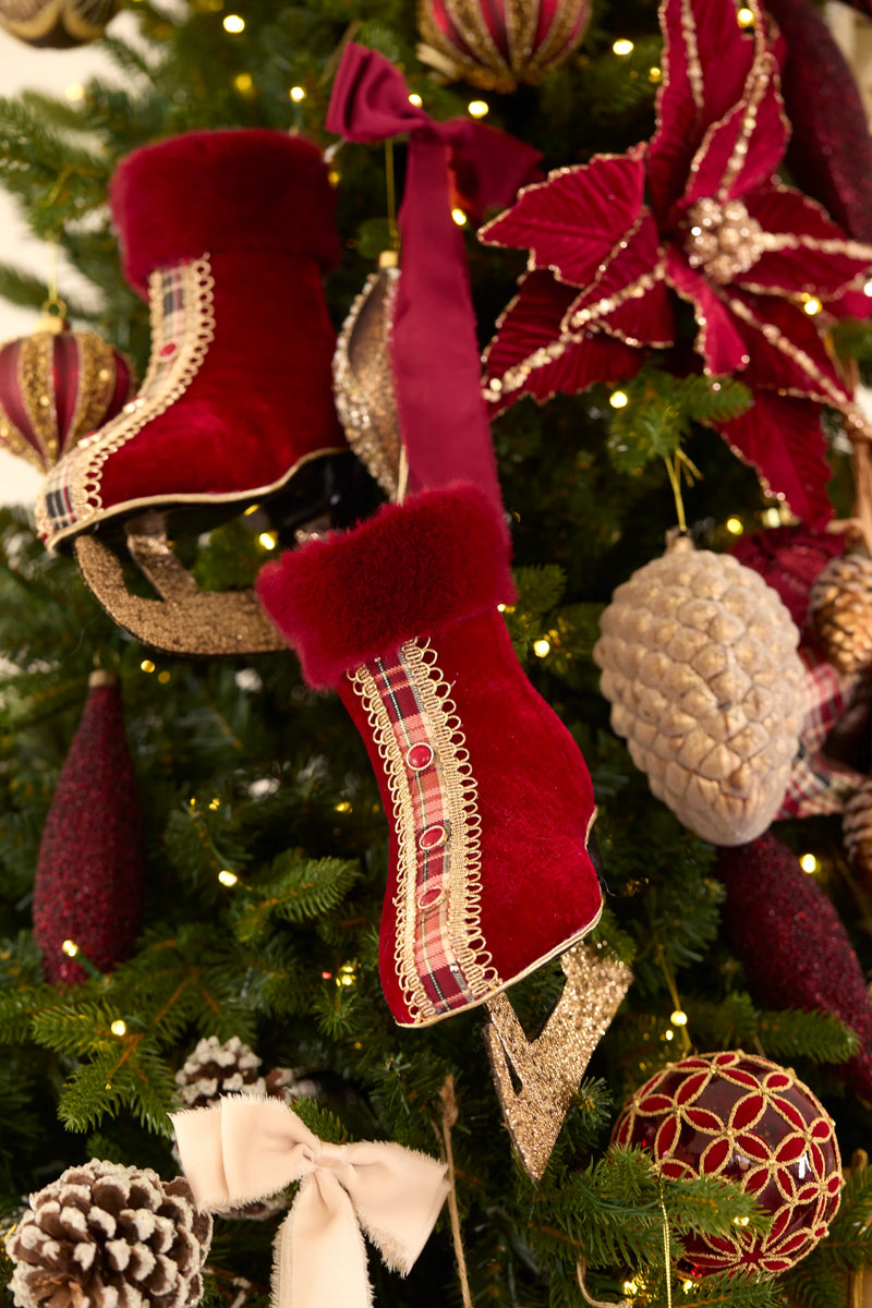 Large 24 cm red and green winter tartan skates with faux fur trim – traditional Christmas decoration hanging on christmas tree.