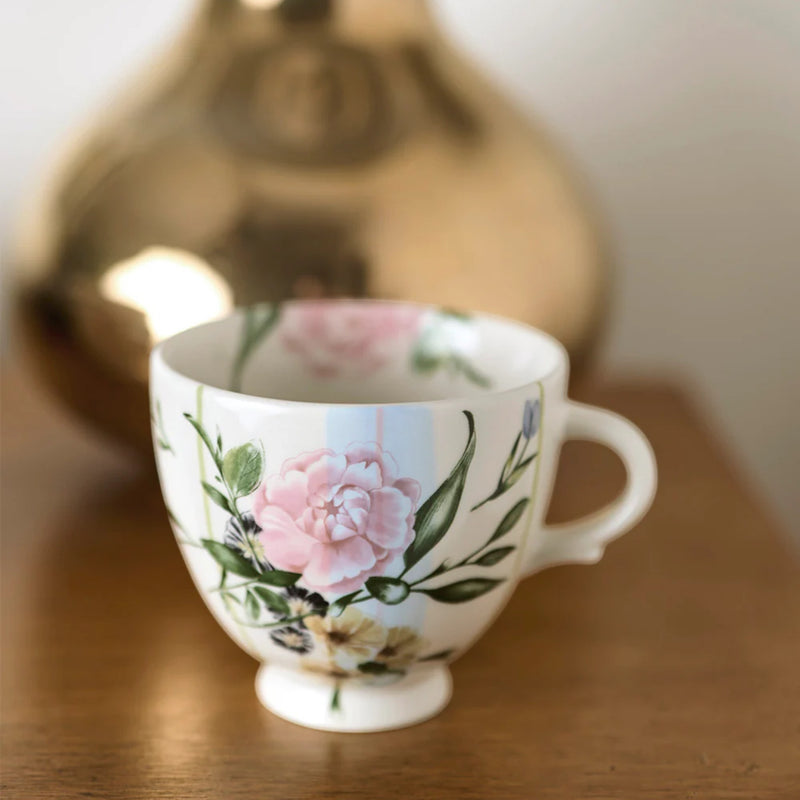 Oversized Mug Alice Cream