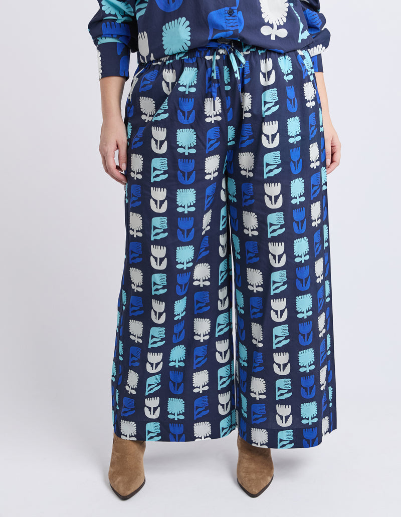 Elm Lifestyle x Madeleine Stamer Pant Navy – Limited Edition artist print