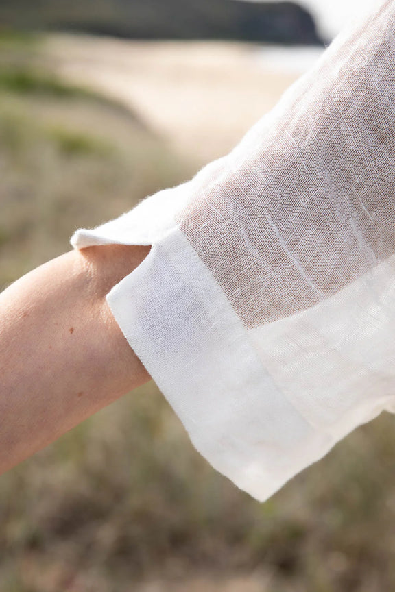 close up of sleeve of Eadie Arana linen shirt off white relaxed oversized linen shirt
