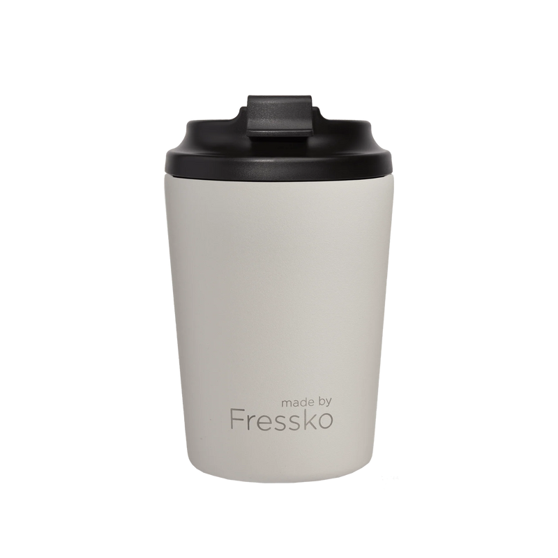 Fressko Ceramic Bino reusable coffee cup in Frost with ceramic-lined interior and click-back lid.
