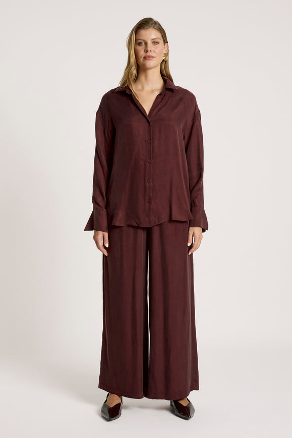 women's mahogany set