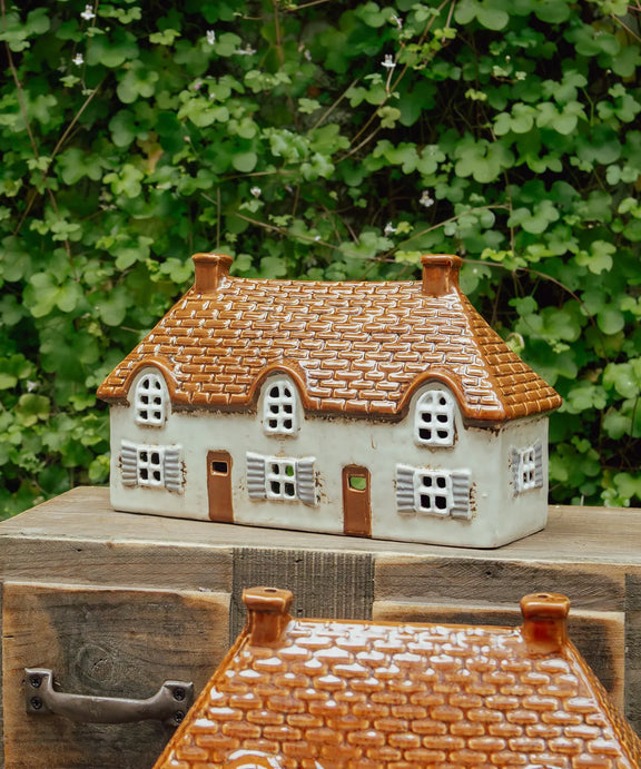 ceramic cottage tea light holder ivory
