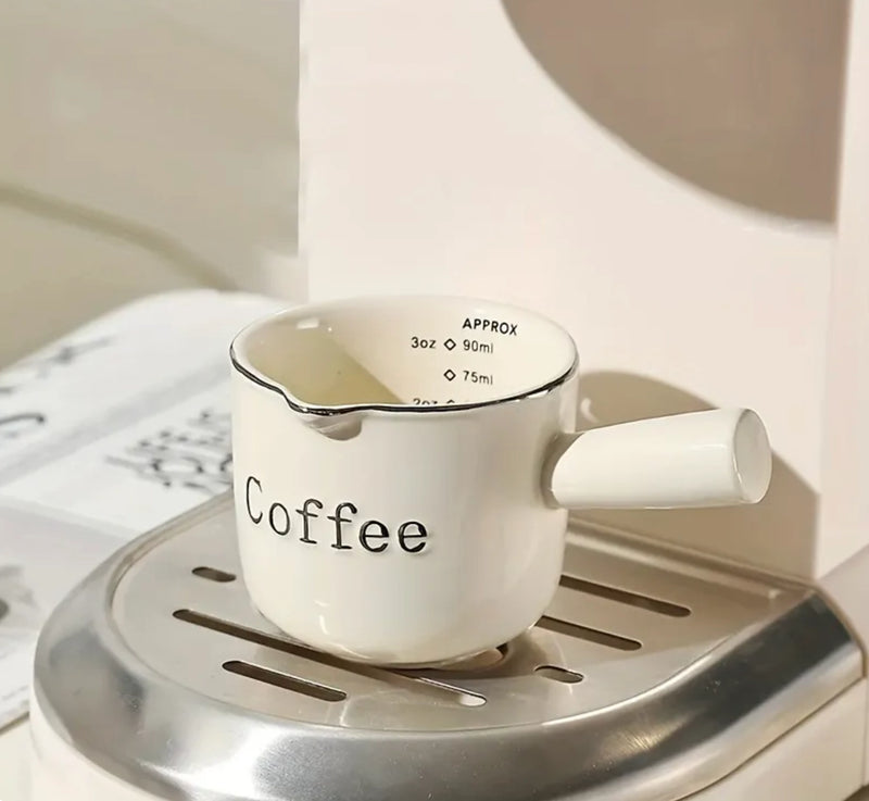 Espresso ceramics graduated measuring cup with handle