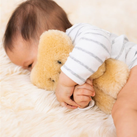 FLATOUTbear Baby Honey small cuddly toy CE tested