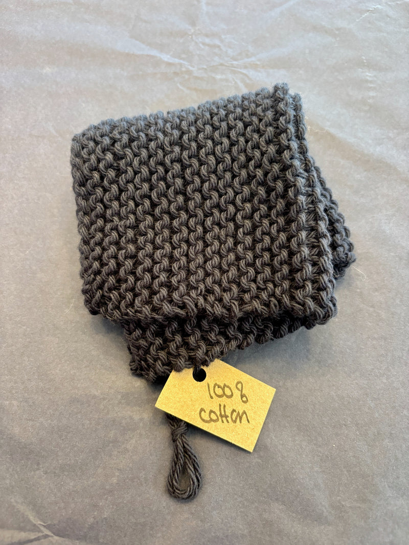 Navy Knitted Cotton Facewasher