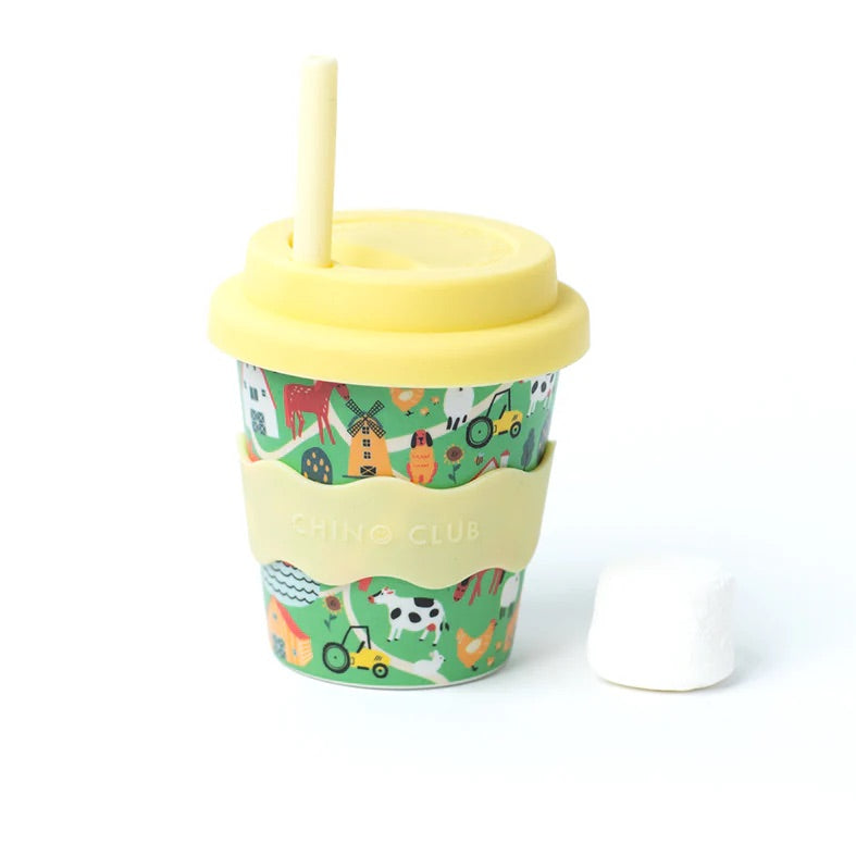 Children's cup with animal pattern and yellow lid and straw on a white background - Farm Babychino Cup 4oz chino club