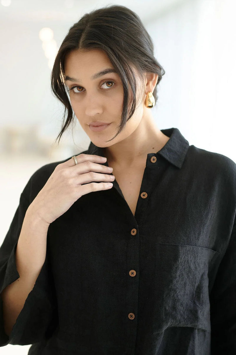 black linen shirt relaxed fit wooden buttons