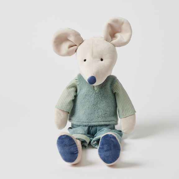 Child-safe plush toy mouse for nursery décor