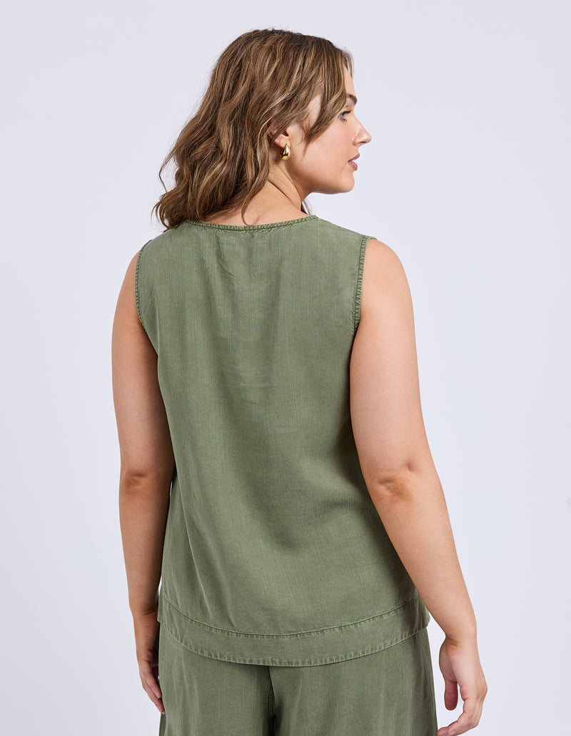 Clover green summer tank – breathable sleeveless top