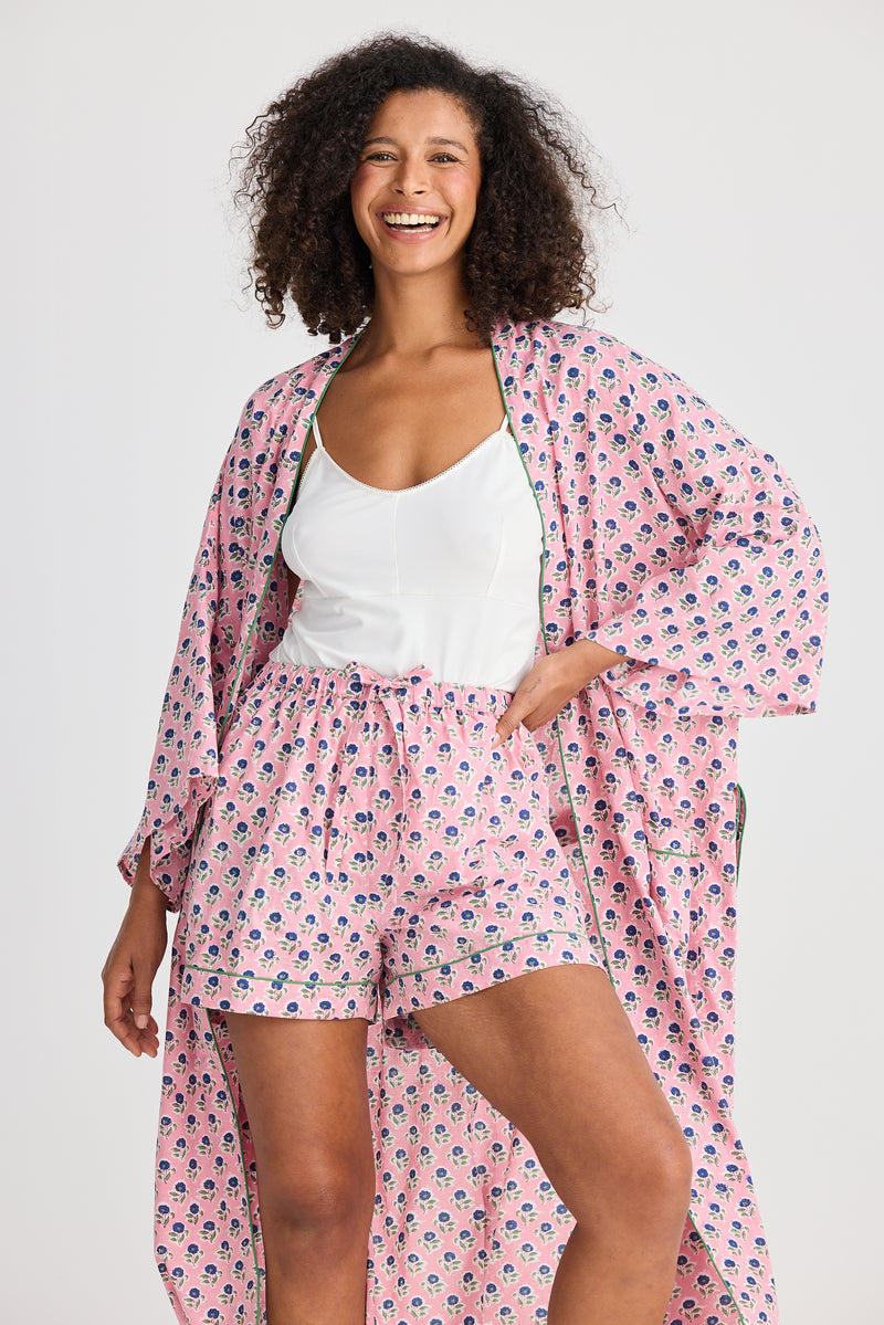Ditsy Daisy Print kimono robe – relaxed loungewear for women