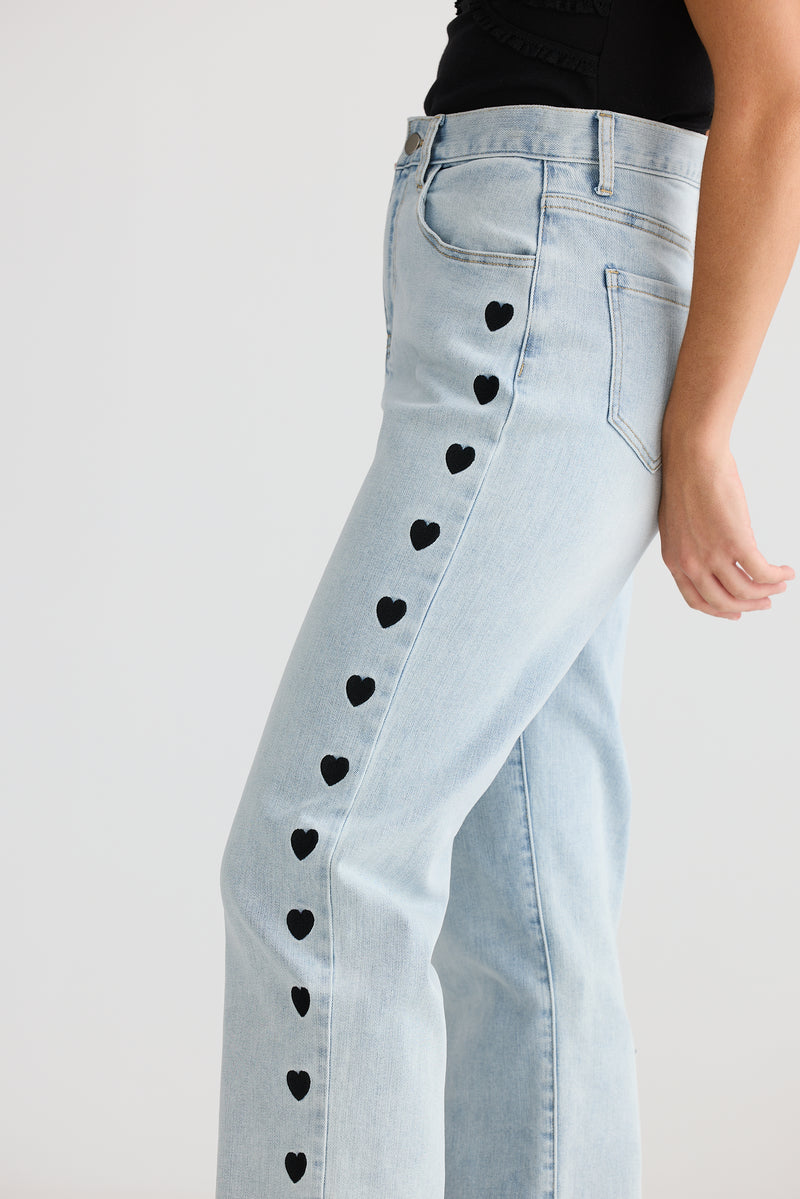 Heartscape Jean styled with casual top – playful everyday denim look