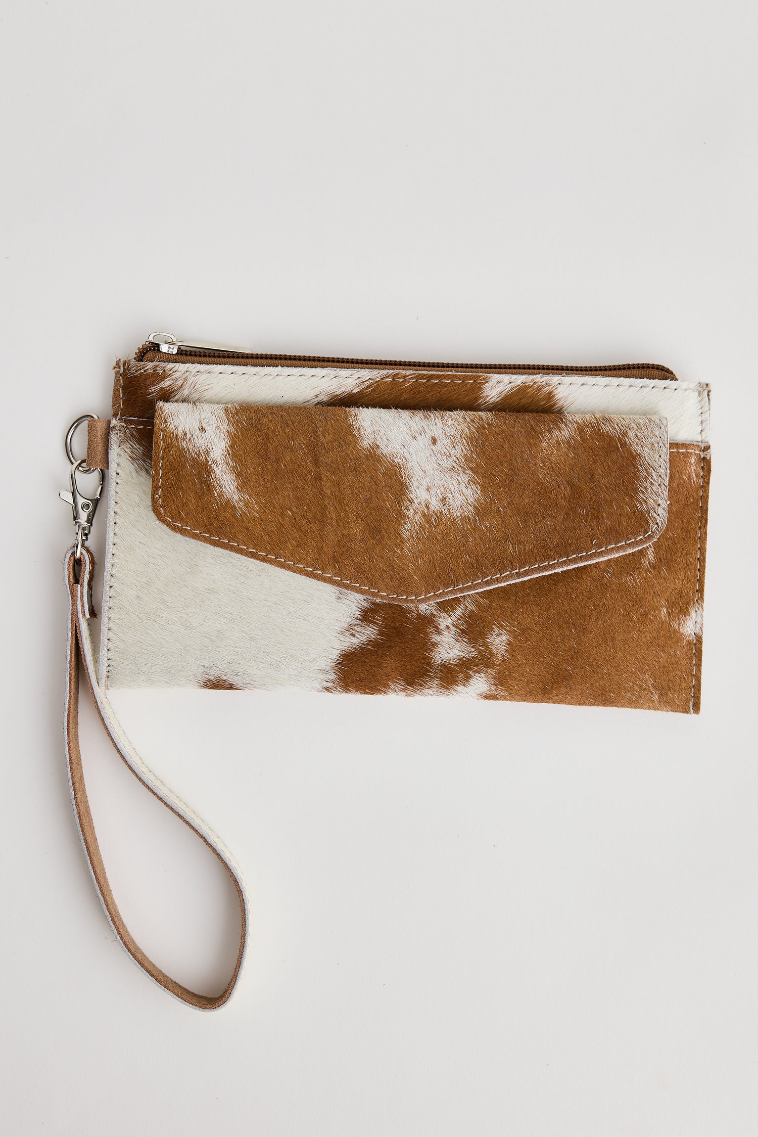Hilda Tan Leather Wallet, Zip-closure tan wallet with front pocket detail