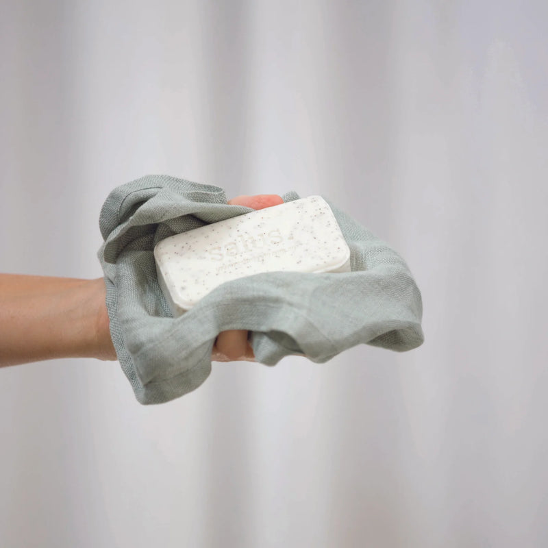 Vegan-friendly jojoba seed exfoliating soap – 180g bar