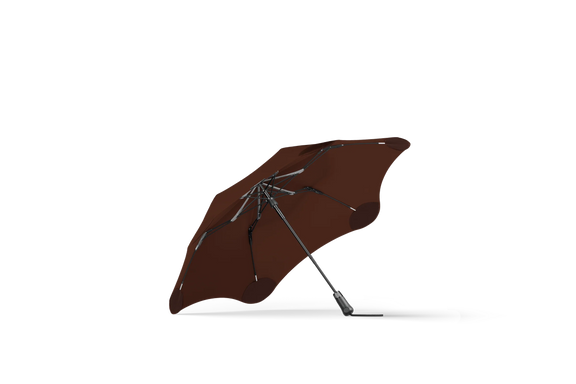 brown compact umbrella