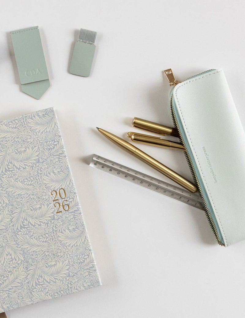 Dusk pencil case in soft light blue for work, study and everyday organisation.