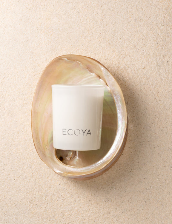 Mini Madison Candle with Sea Salt and Coconut floral amber fragrance by Ecoya.