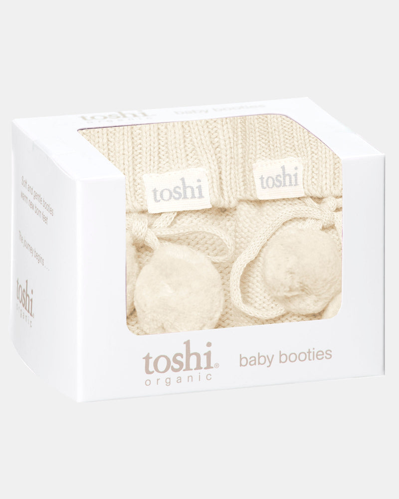 Organic cotton baby booties in soft Feather melange knit