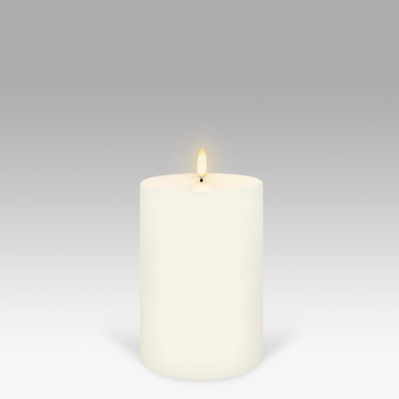 Flameless wide pillar candle Uyuni Lighting