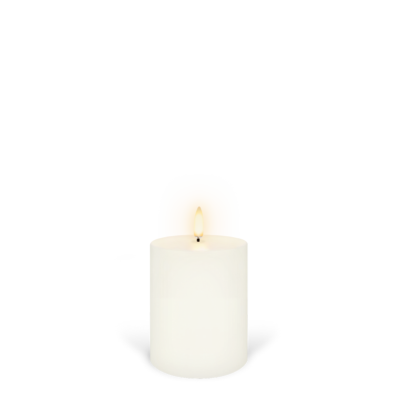 Uyuni Lighting small pillar candle classic ivory