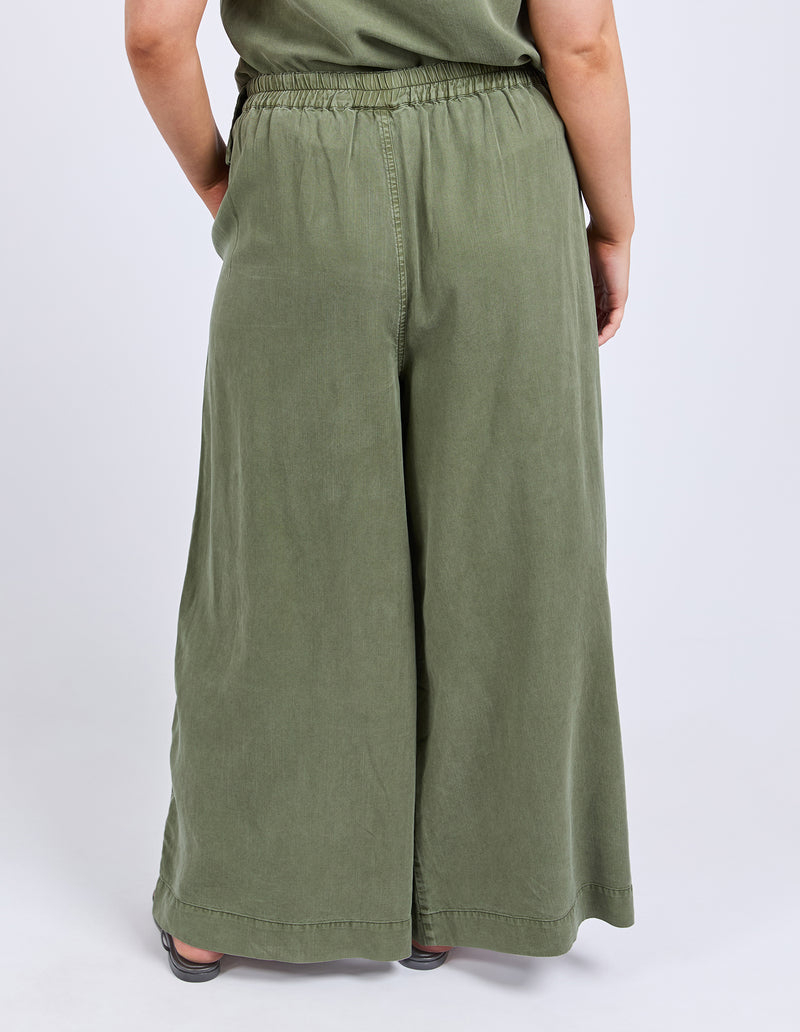 Elm Bliss Culotte in natural linen – wide leg pants from behind