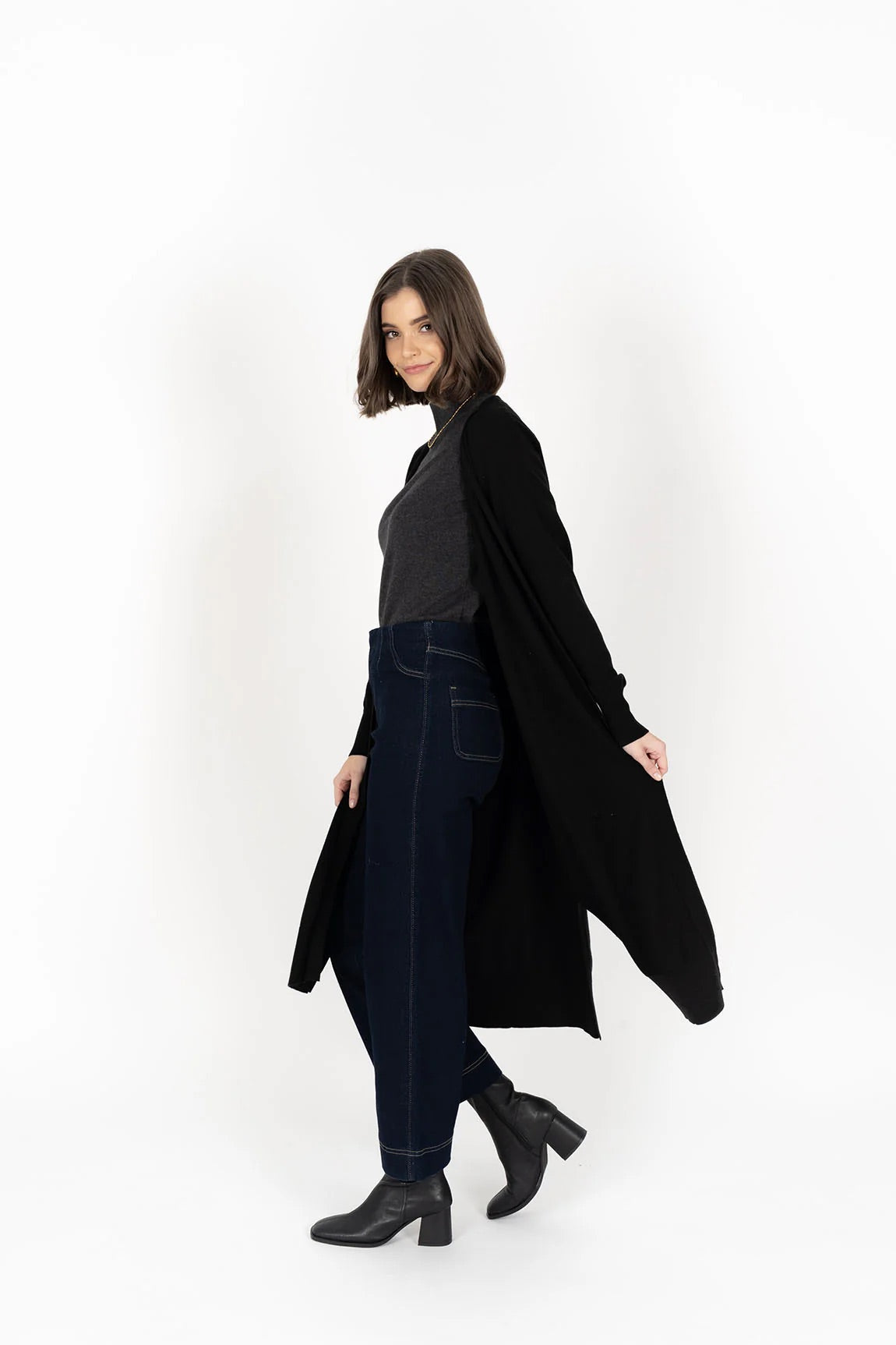 Juliette Cardi Black