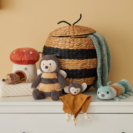 Bumble the Bee Comforter