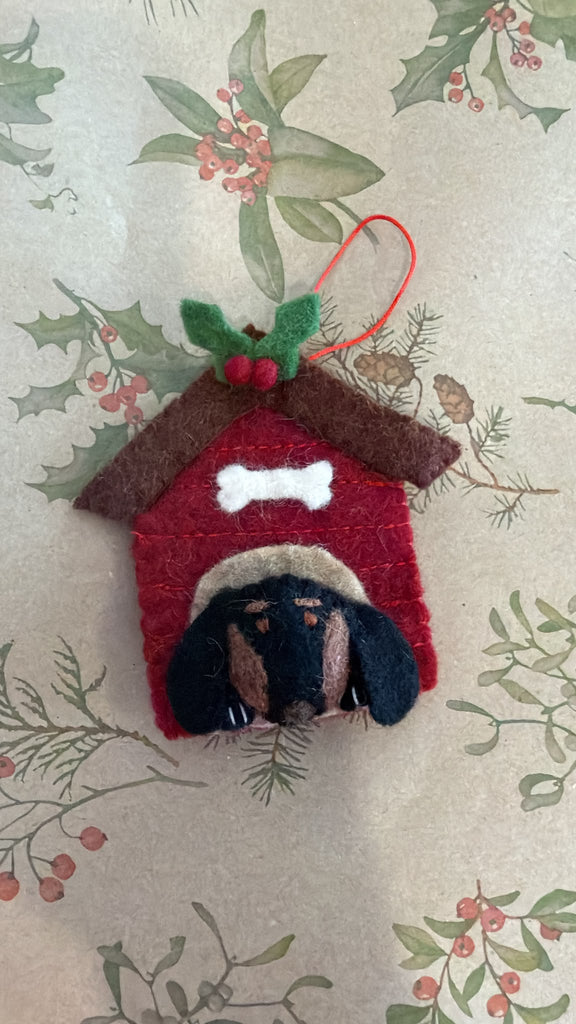 Wool felt Dachshund Christmas tree ornament in kennel