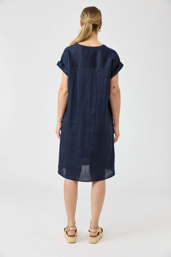 Eb & Ive women’s navy linen dress with V-neckline and side pockets