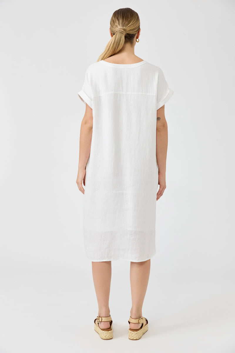 Studio Dress in Salt by Eb & Ive showing the loose linen silhouette