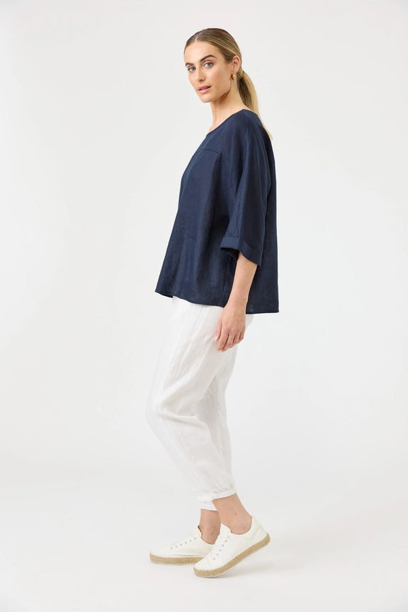 Eb & Ive navy linen Studio Relaxed Top with crew neckline