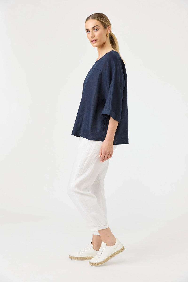 Eb & Ive navy linen Studio Relaxed Top with crew neckline