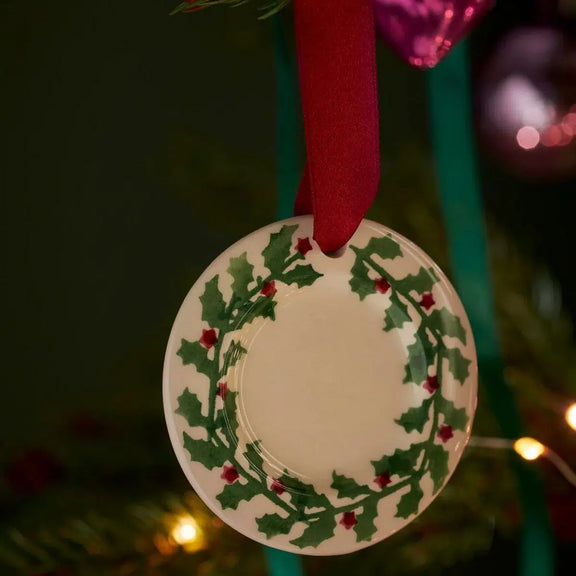 Tiny Holly Christmas plate ornament made in Stoke-on-Trent