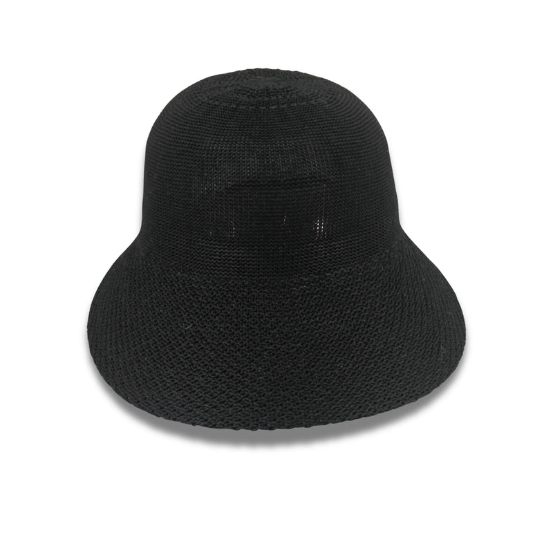 Evoke Annika Cap in Black M/L 58cm