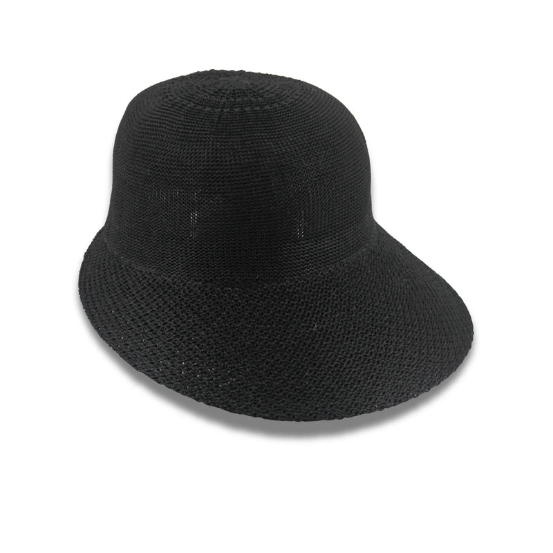Black women’s travel cap with elongated brim
