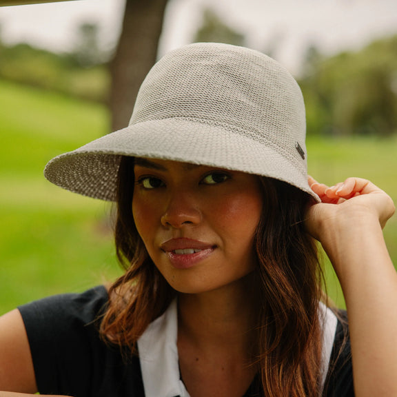Light Grey women’s travel cap with elongated front brim