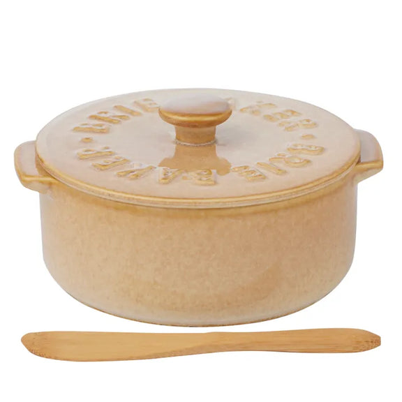 Loire Ceramic Brie Baker in Natural with wooden cheese knife
