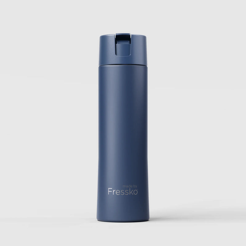 Made by Fressko Move Flip Sip Ceramic Bottle 660mL in Denim