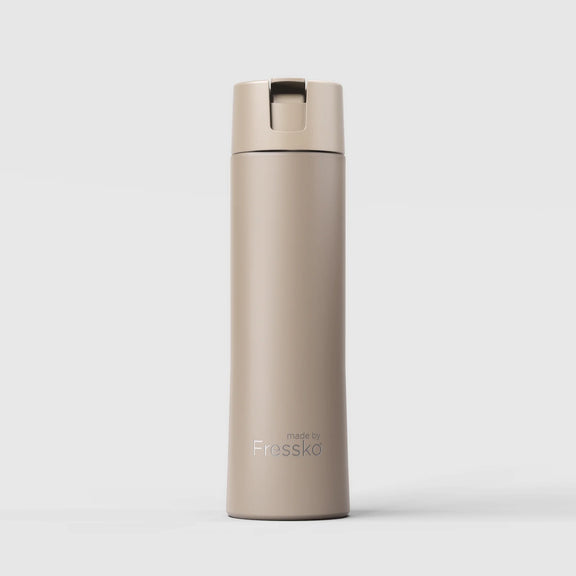 Made by Fressko Move Flip Sip Ceramic Bottle 660mL in Oat