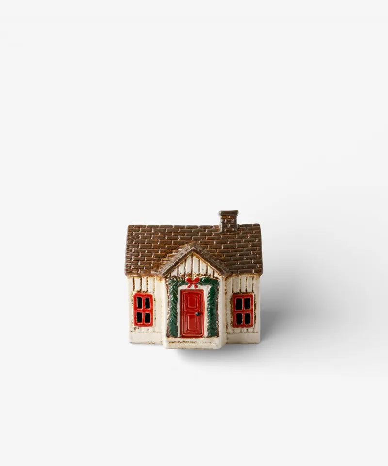 Nordgard Garland Cottage off white ceramic Christmas decoration 