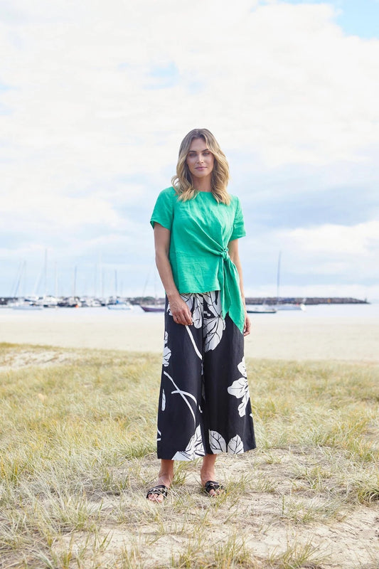 Jasmine Linen Knot Top - Parrot