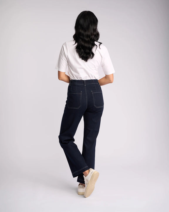 Vassalli stretch denim jeans with front patch pockets