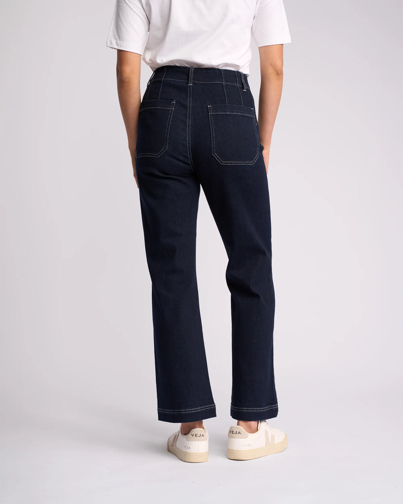 Vassalli women's daily jean